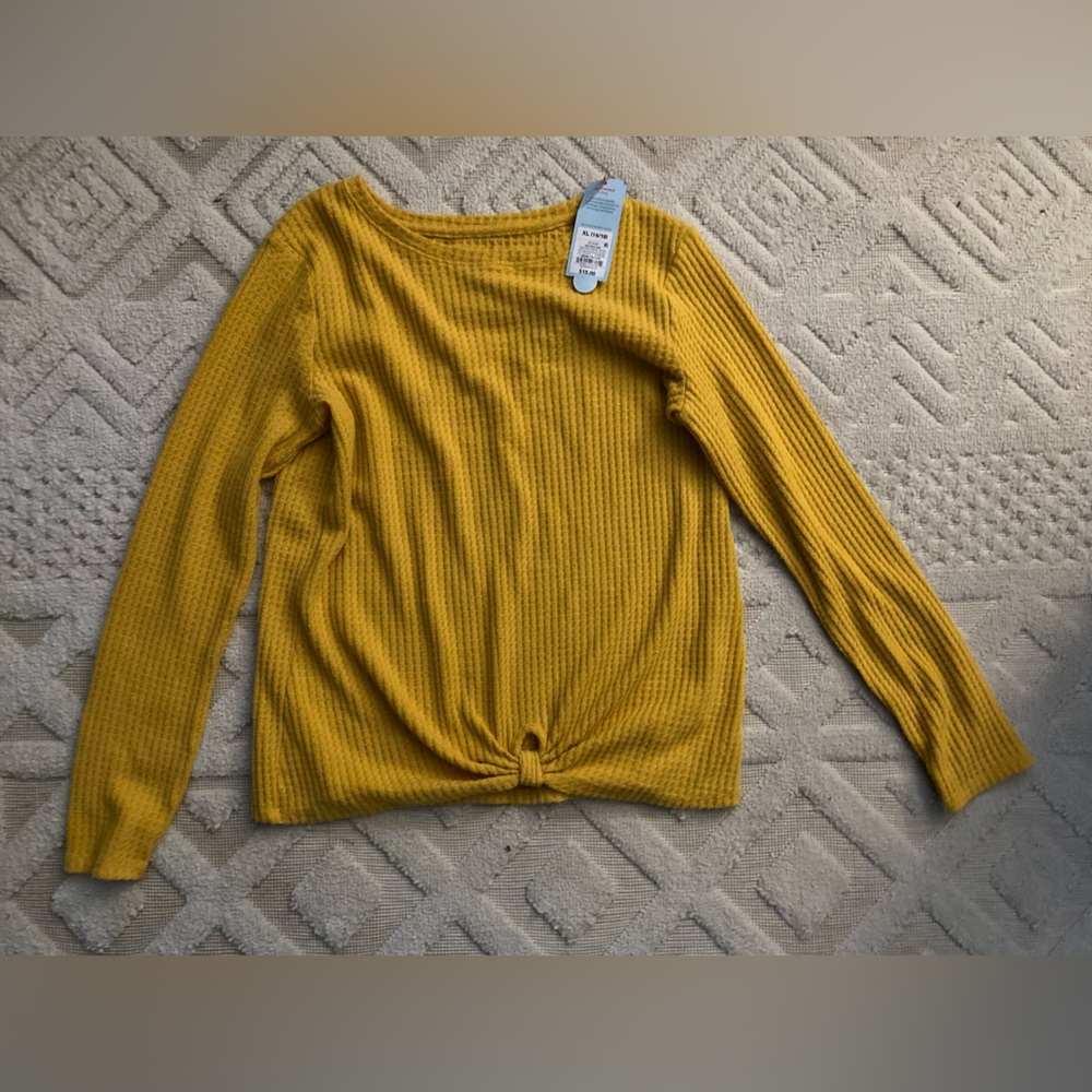 Long sleeve girls top